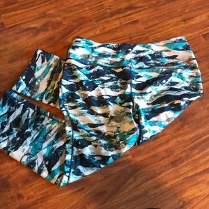 Eddie Bauer printed leggings M